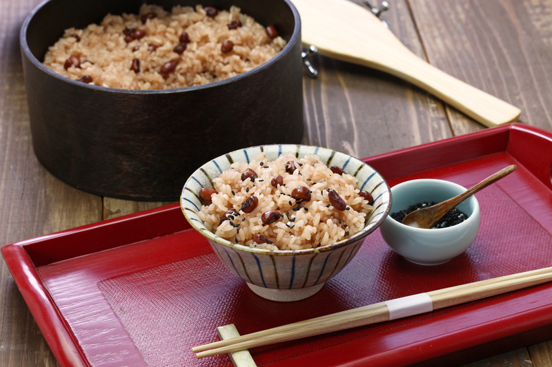 sekihan-japanese-steamed-sticky-rice-with-red-CDMX3P2-1 Receitas-teste