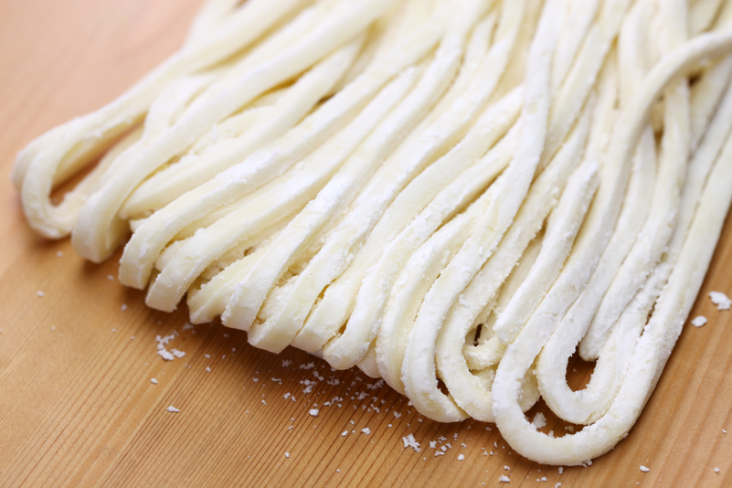 sanuki-udon-japanese-wheat-noodles-PGXYSA7-1 Receitas